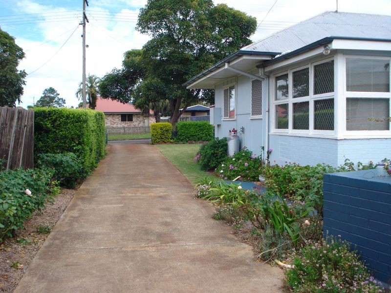 19 Warwick Street, Toowoomba QLD 4350