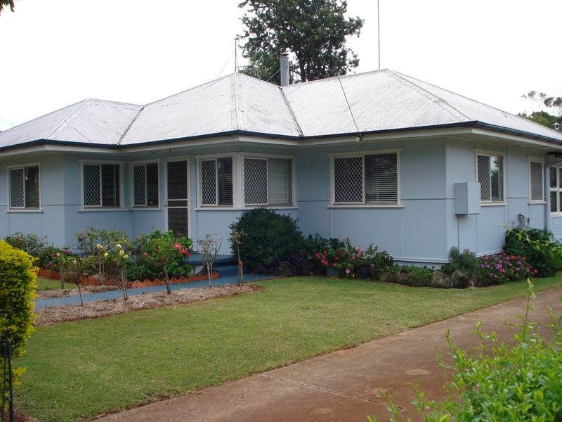 19 Warwick Street, Toowoomba QLD 4350
