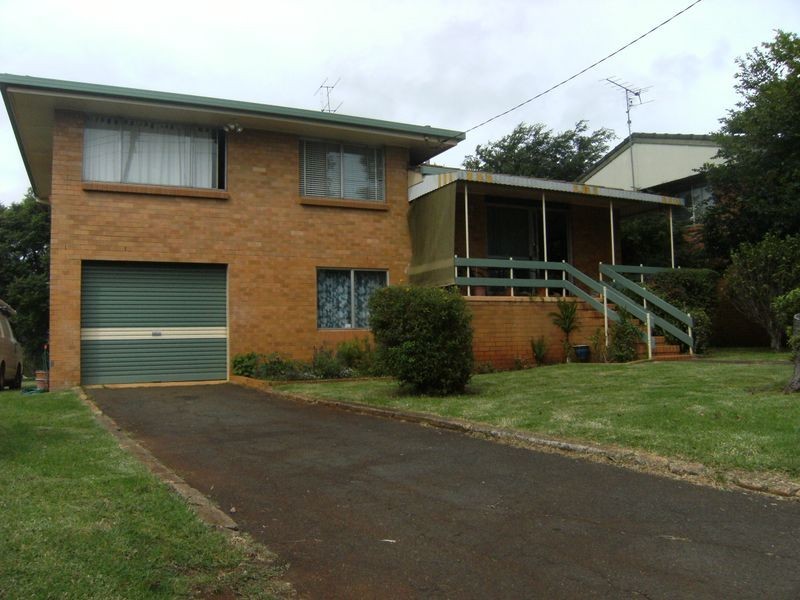 240 Alderley Street, Centenary Heights QLD 4350