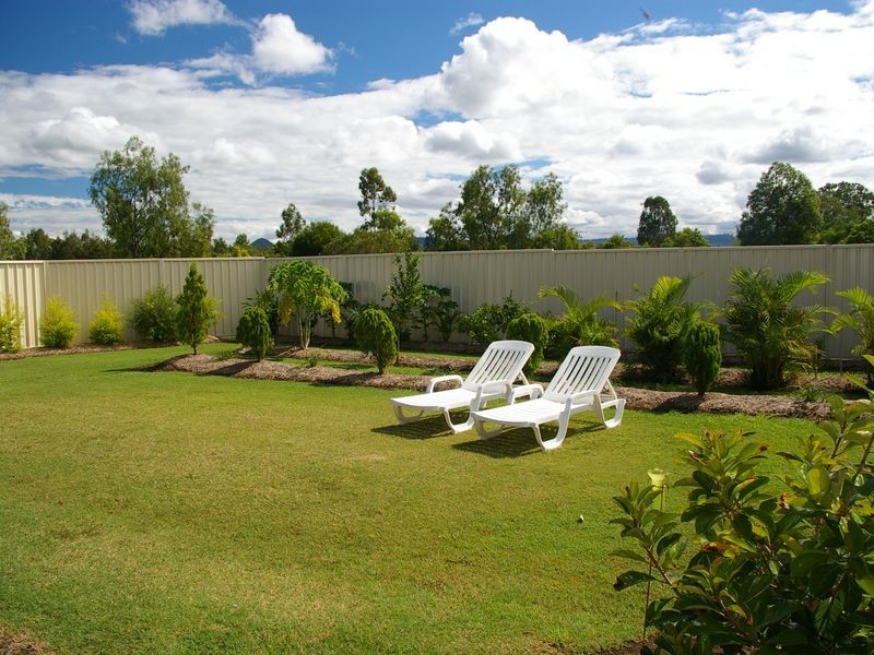 136 Helendale Drive, Helidon QLD 4344