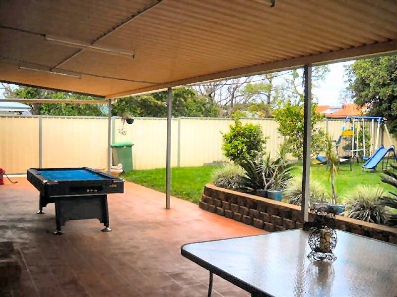 44 Buckland Street, Harristown QLD 4350