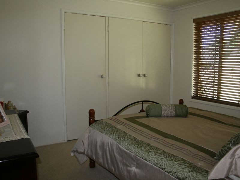 49 Arabian Street, Harristown QLD 4350