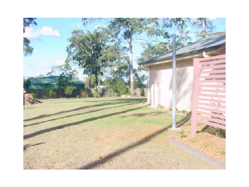 4 Diosma Drive, Highfields QLD 4352