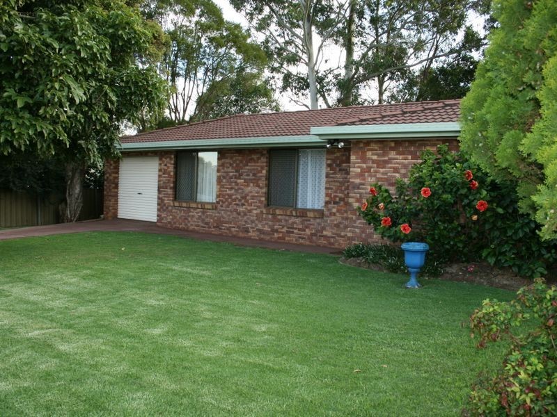 11 Shiraz Crt, Wilsonton QLD 4350