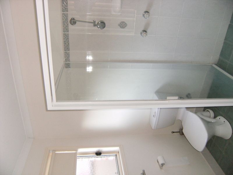 394 West Street, Kearneys Spring QLD 4350