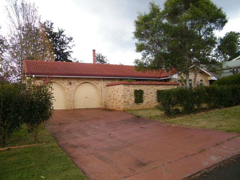 7 Margot Court, North Toowoomba QLD 4350