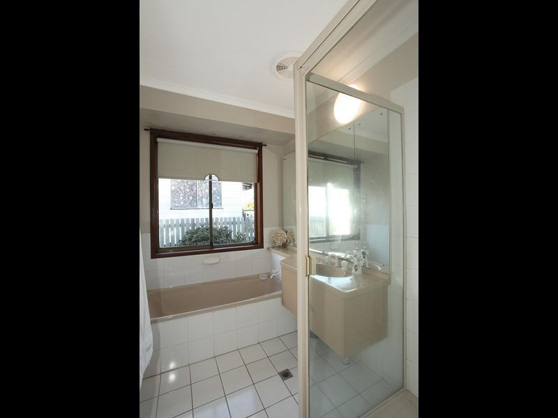 8 Queen Street, Kingsthorpe QLD 4400