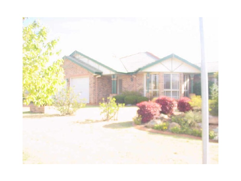 25 Dandelion Drive, Middle Ridge QLD 4350