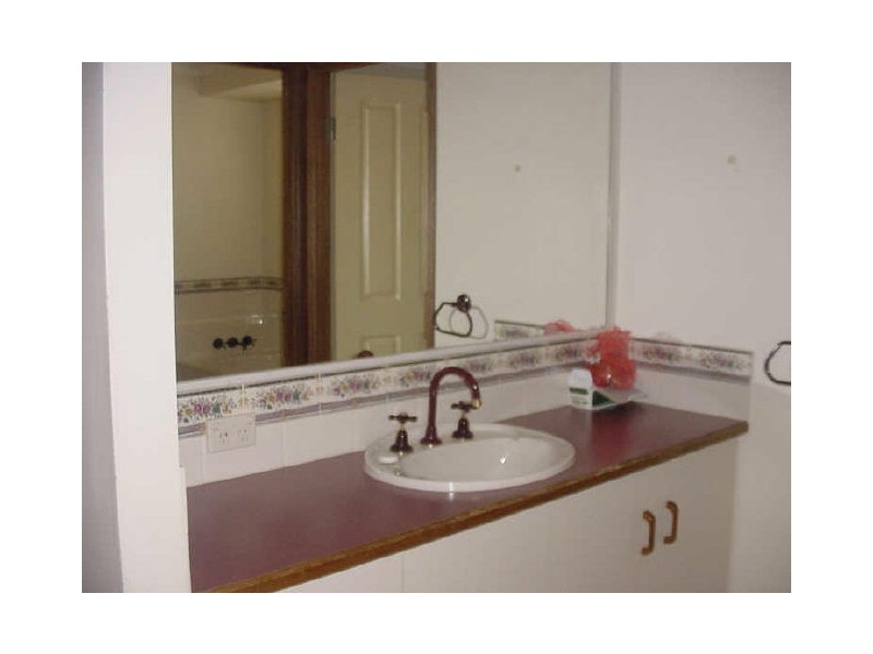 25 Dandelion Drive, Middle Ridge QLD 4350