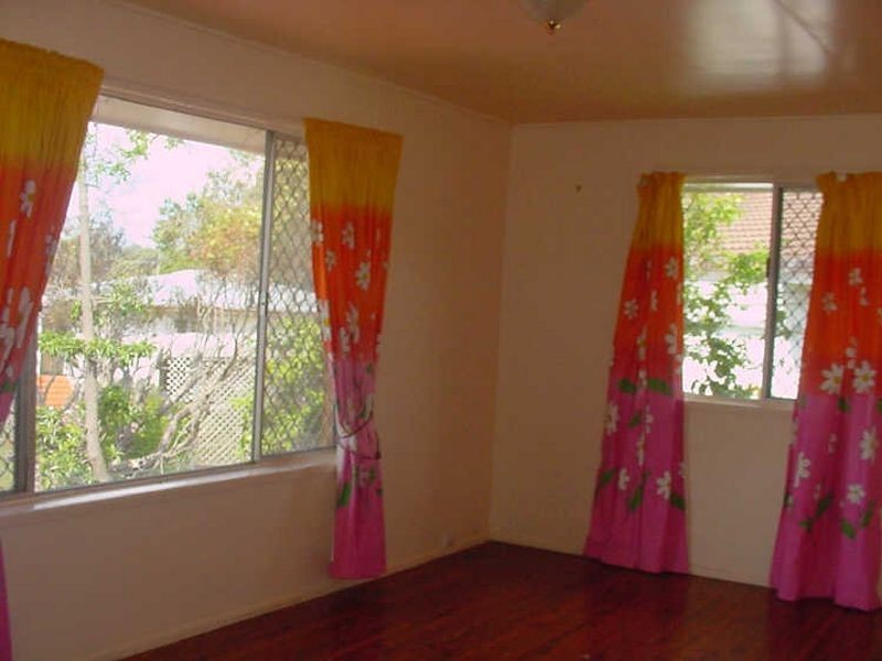 8 Veronica Court, Centenary Heights QLD 4350