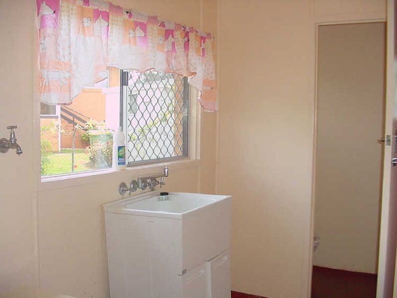 8 Veronica Court, Centenary Heights QLD 4350