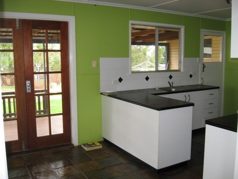 14 South Street, Rangeville QLD 4350