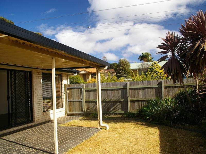 1/10 Hoey Street, Kearneys Spring QLD 4350
