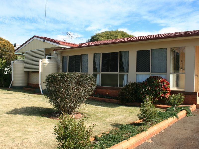 11 Merritt Street, Harristown QLD 4350