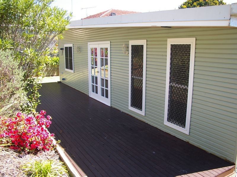 60 Wentworth Street, Centenary Heights QLD 4350