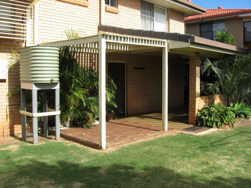 9 Homestead Avenue, Harristown QLD 4350