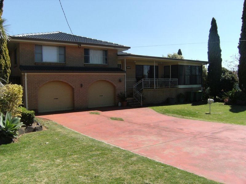 9 Homestead Avenue, Harristown QLD 4350