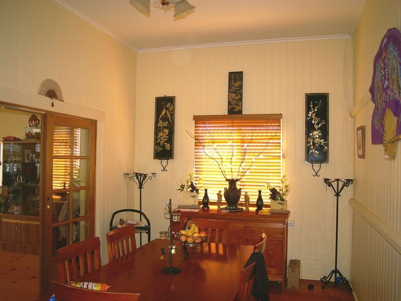 173 West Street, Newtown QLD 4350