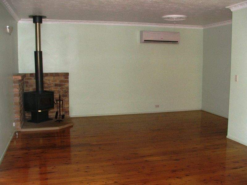 15 Bingara Street, Mount Lofty QLD 4350