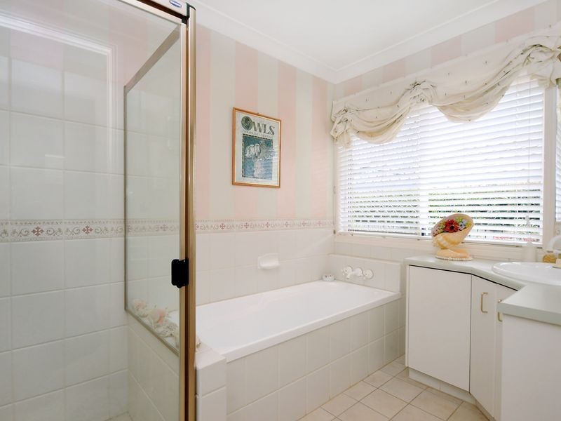 20 May Court, Middle Ridge QLD 4350