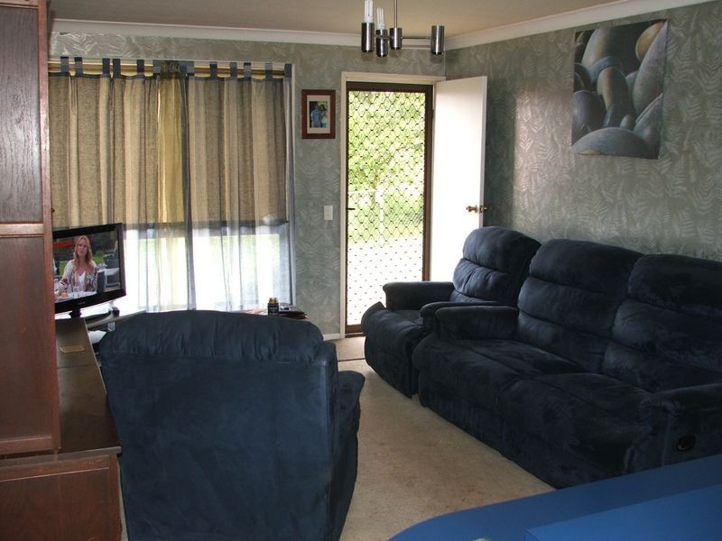2/72 Wine Drive, Wilsonton QLD 4350