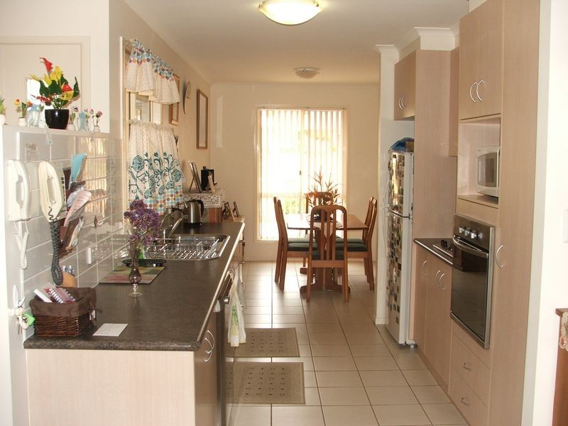 5/303 Spring Street, Kearneys Spring QLD 4350