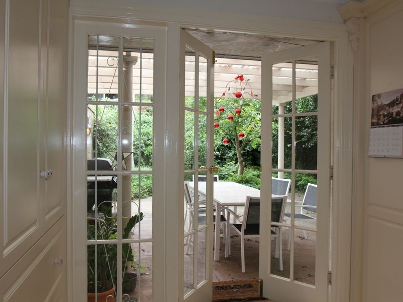 17 East St, East Toowoomba QLD 4350