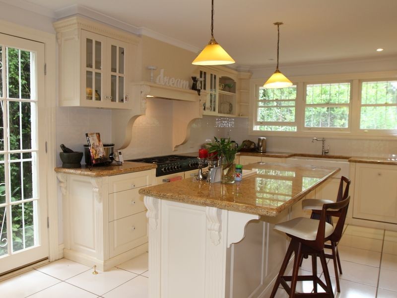 17 East St, East Toowoomba QLD 4350