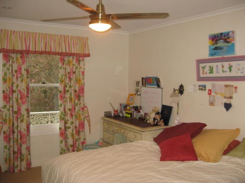 17 East St, East Toowoomba QLD 4350