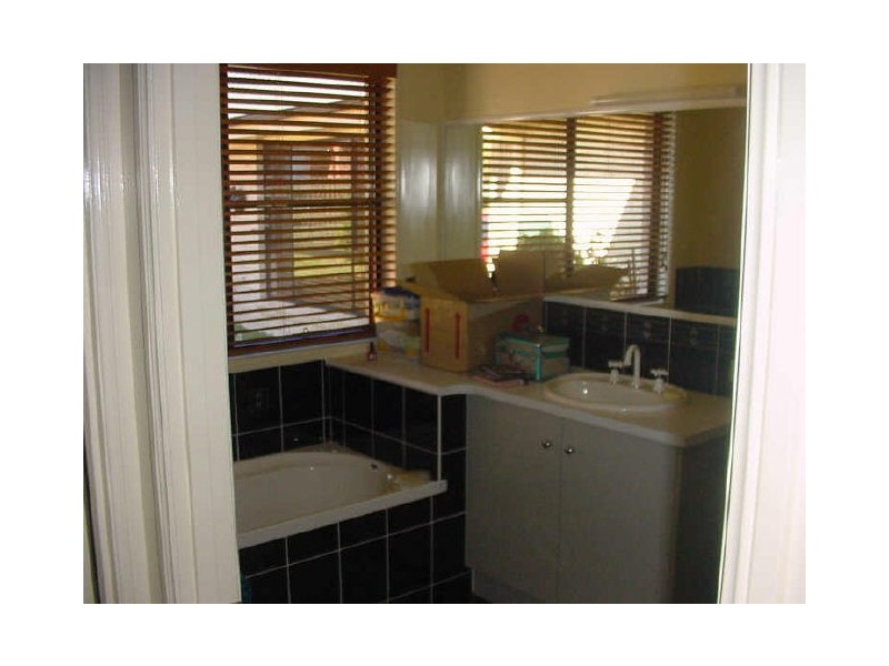 1/361 Ramsay Street, Middle Ridge QLD 4350