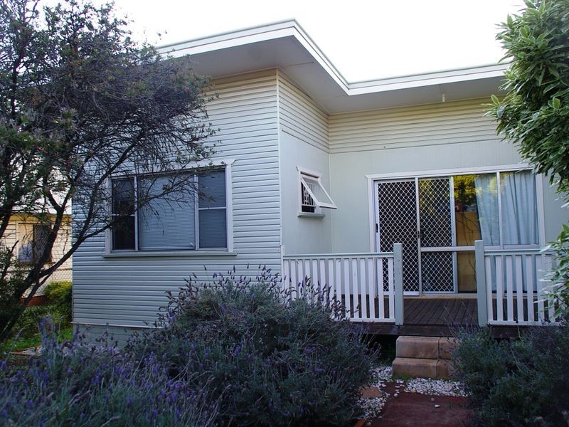 15 Power Street, Harristown QLD 4350