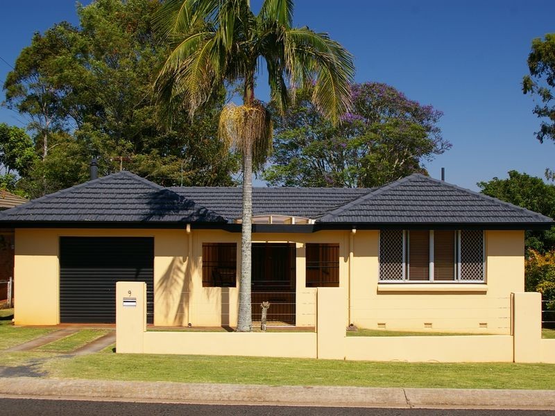 9 Winifred Street, South Toowoomba QLD 4350