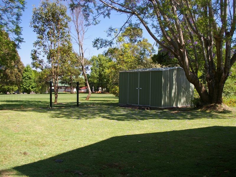 9 Winifred Street, South Toowoomba QLD 4350