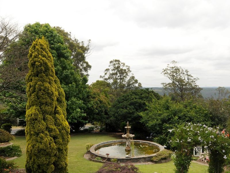 35 Murphys Cr Rd, Blue Mountain Heights QLD 4350