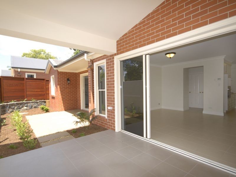4/82 Curzon Street, East Toowoomba QLD 4350