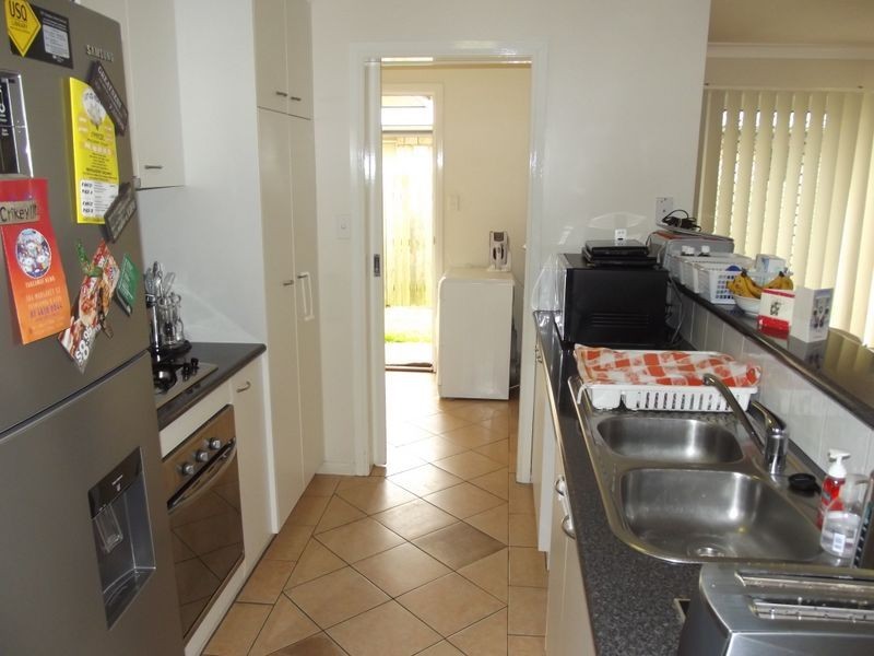 17 Uniplaza Court, Kearneys Spring QLD 4350