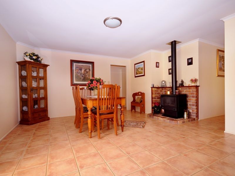 36 Cherokee Drive, Wilsonton QLD 4350