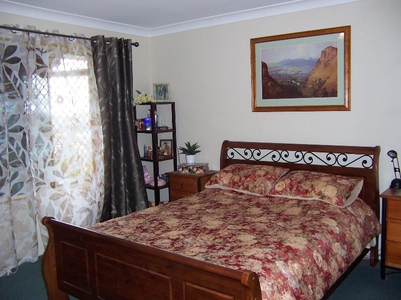 13 Maguire Court, Harristown QLD 4350