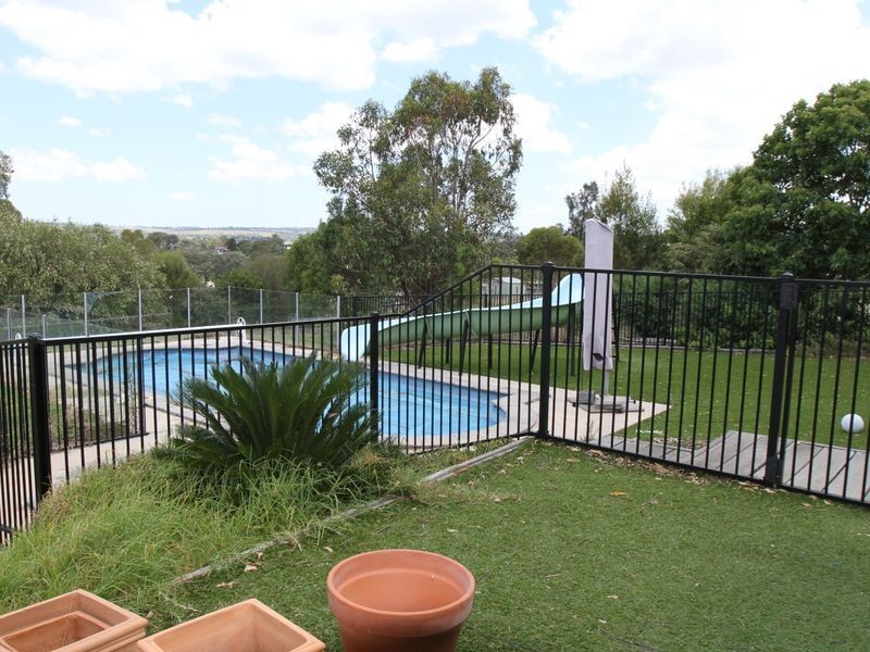 51 Peters Road, Acland QLD 4401