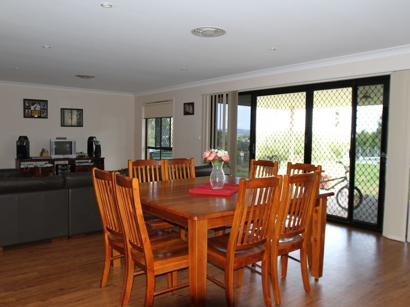 51 Peters Road, Acland QLD 4401