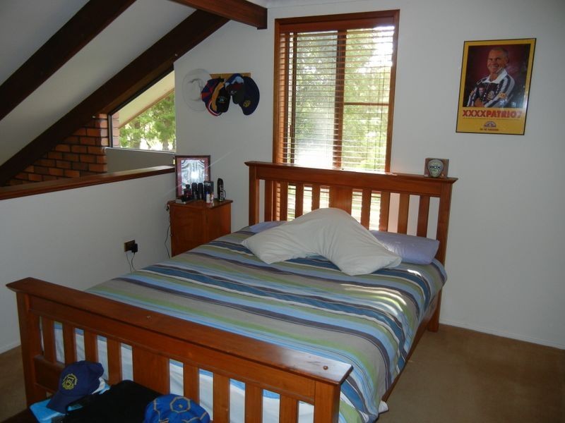 6 Highfields Road, Highfields QLD 4352