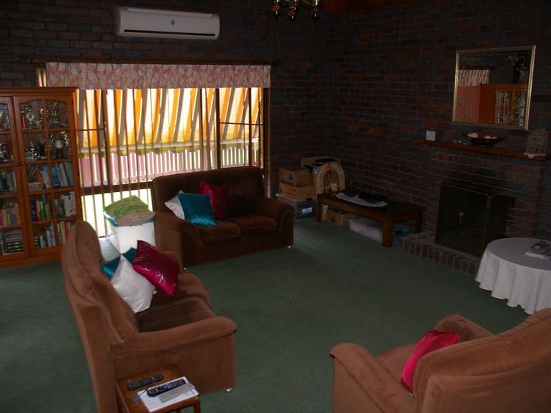 2 Avil Court, Gatton QLD 4343