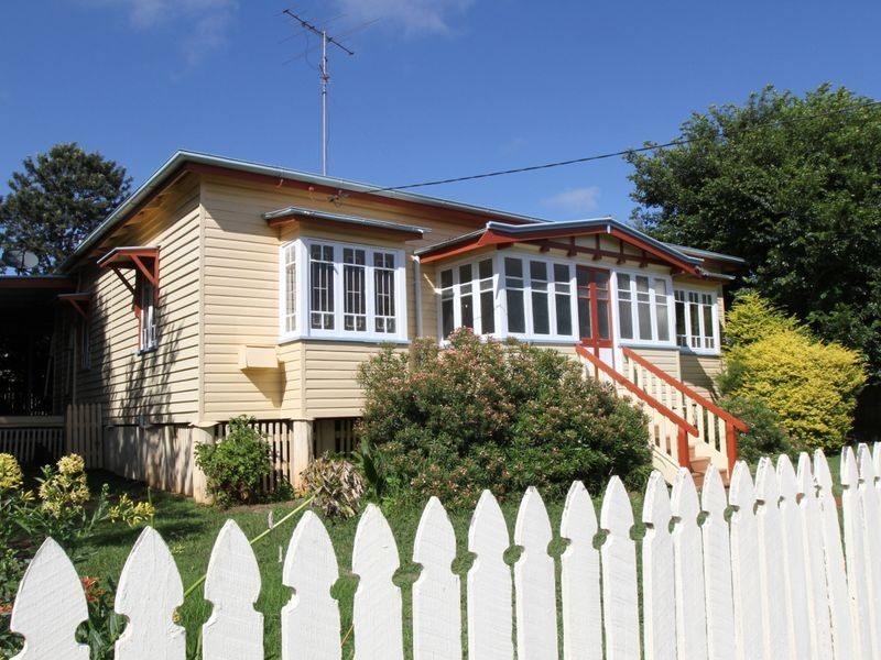 36 Dunne Street, Harristown QLD 4350