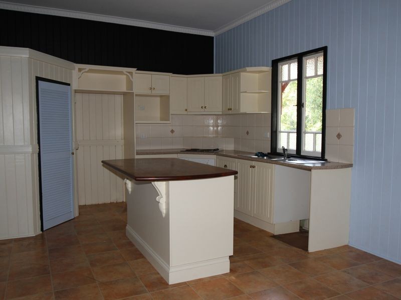 36 Dunne Street, Harristown QLD 4350