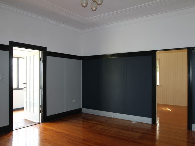 36 Dunne Street, Harristown QLD 4350