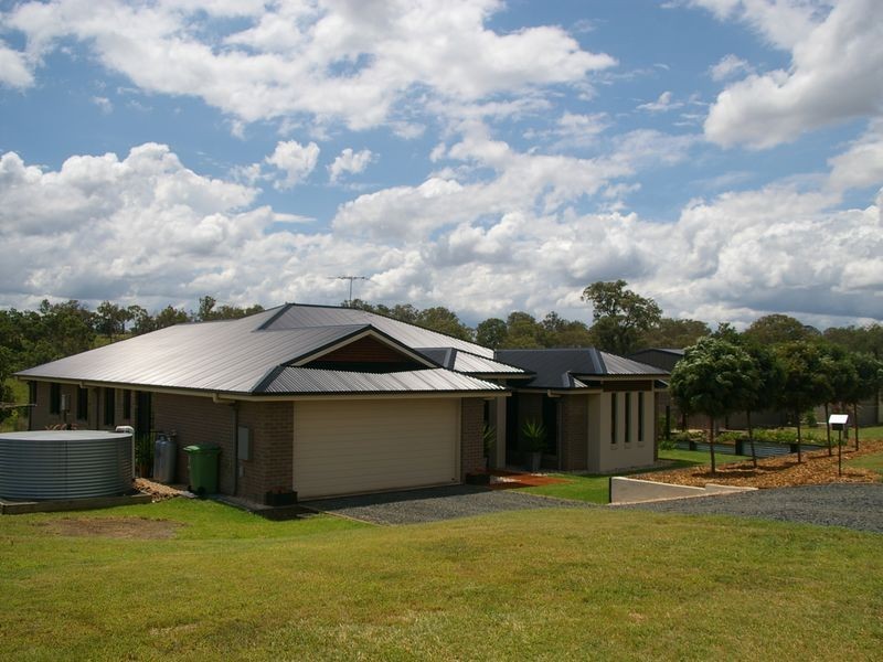 2 Petria Court, Meringandan QLD 4352