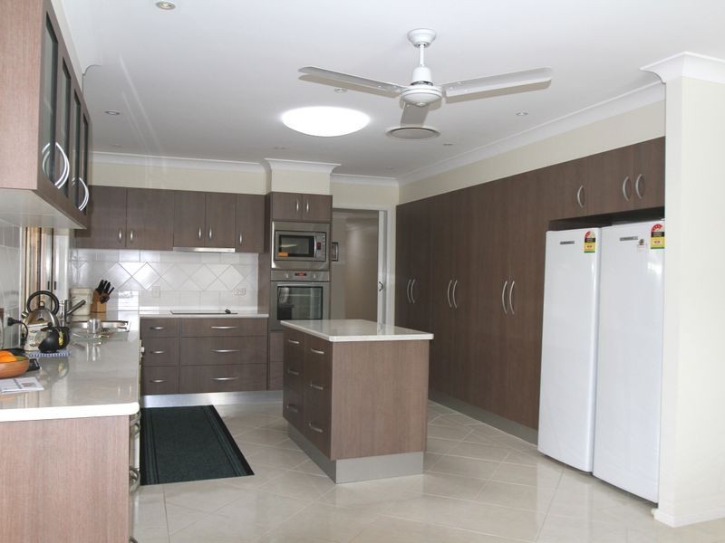 1 Powell Court, Highfields QLD 4352