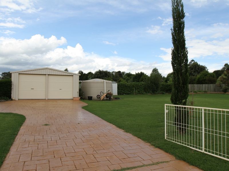 1 Powell Court, Highfields QLD 4352