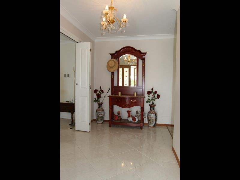 1 Powell Court, Highfields QLD 4352