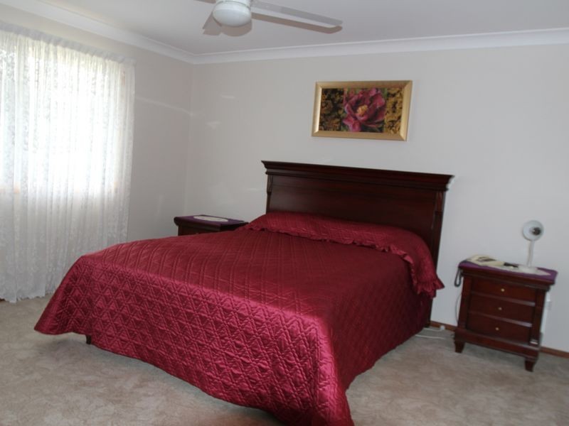 1 Powell Court, Highfields QLD 4352